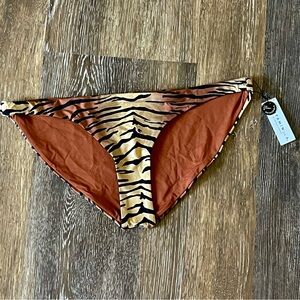 NWT VITAMIN A Luciana Reversible Bikini Bottom, Swim, Size 12/D/XL